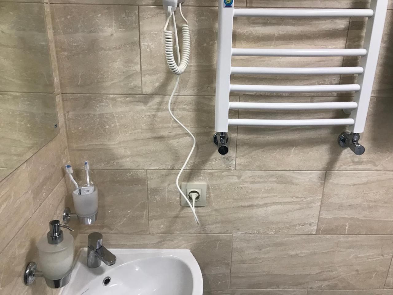 Dudman Hotel Киев Екстериор снимка