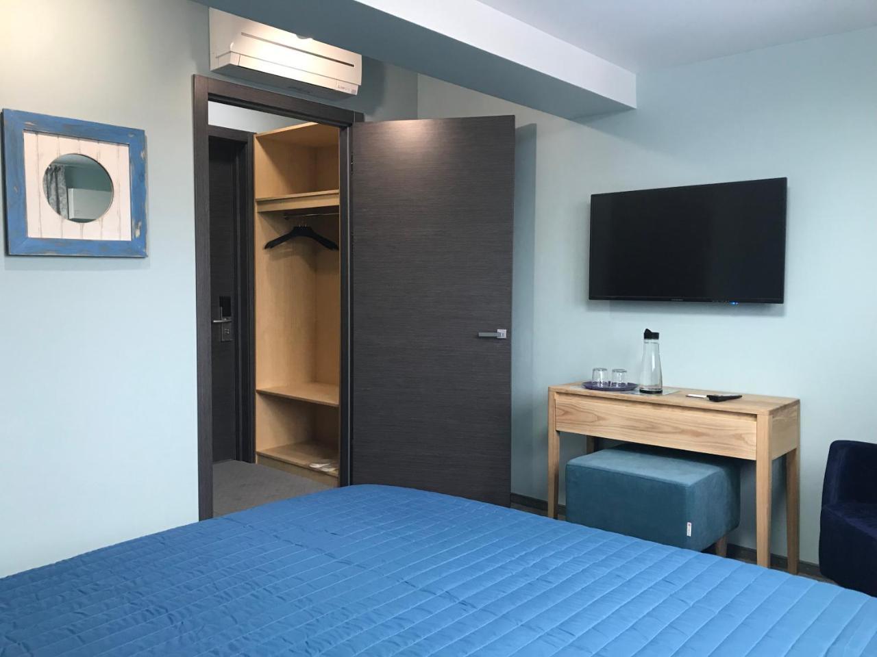 Dudman Hotel Киев Екстериор снимка