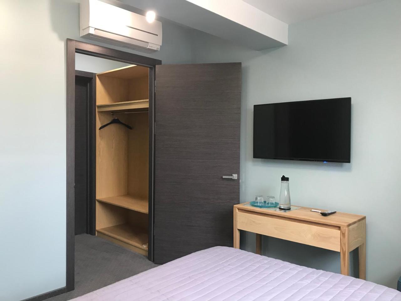 Dudman Hotel Киев Екстериор снимка