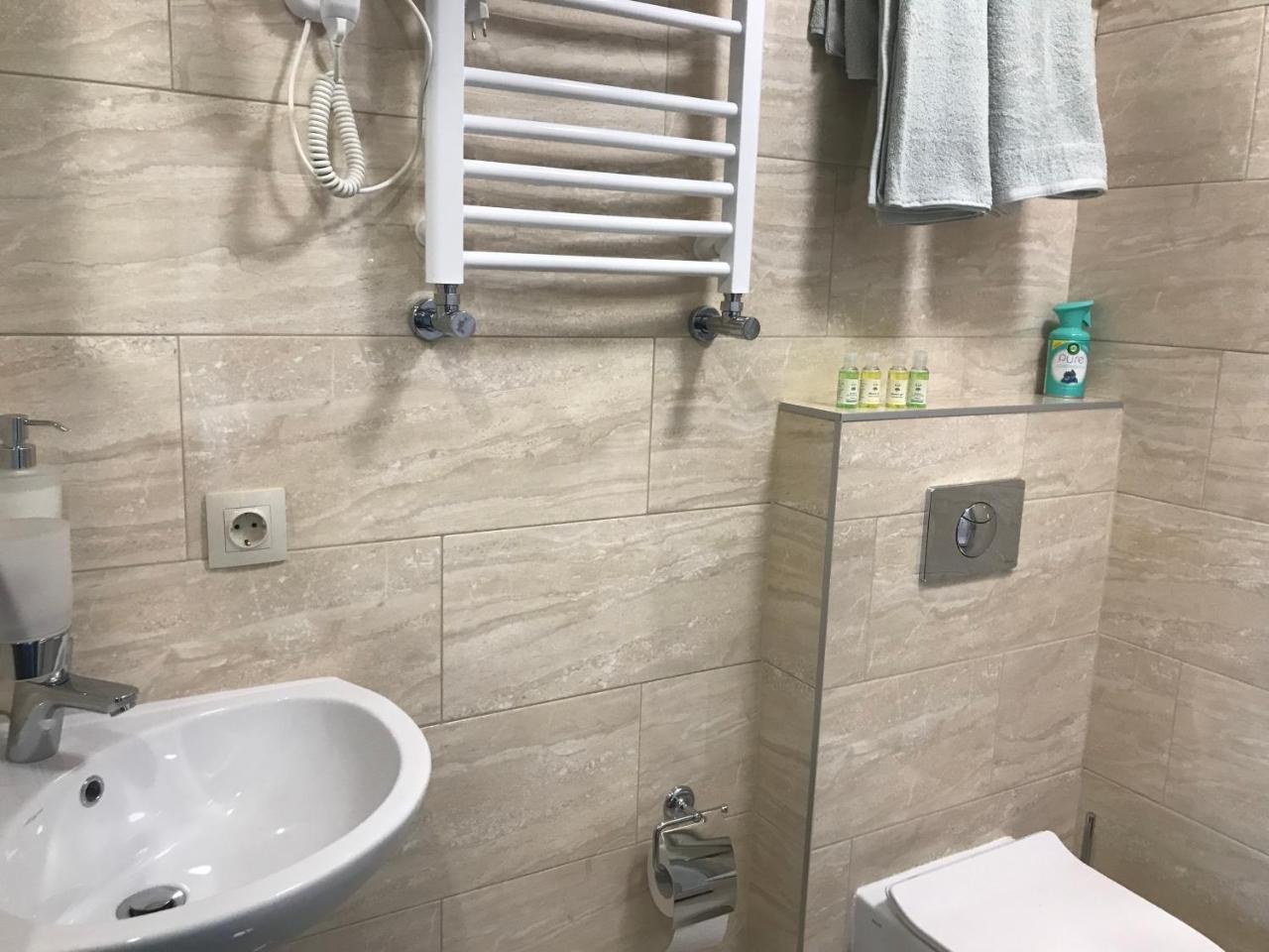 Dudman Hotel Киев Екстериор снимка